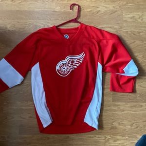 NHL Red Wings jersey
